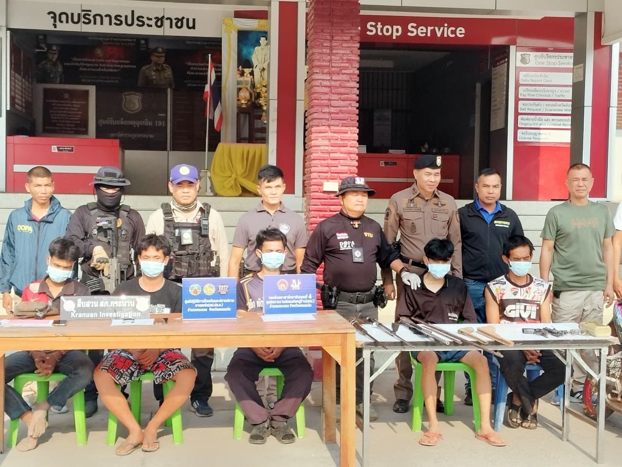 ศป.ปส.อ. กระนวน นายอำเภอกระนวน เปิดปฏิบัติการปิดล้อมตรวจค้นประจำสัปดาห์เข้มข้นจริงจังจับกุมยาบ้า,อาวุธปืน ผู้ค้า,ผู้เสพจำนวนมาก