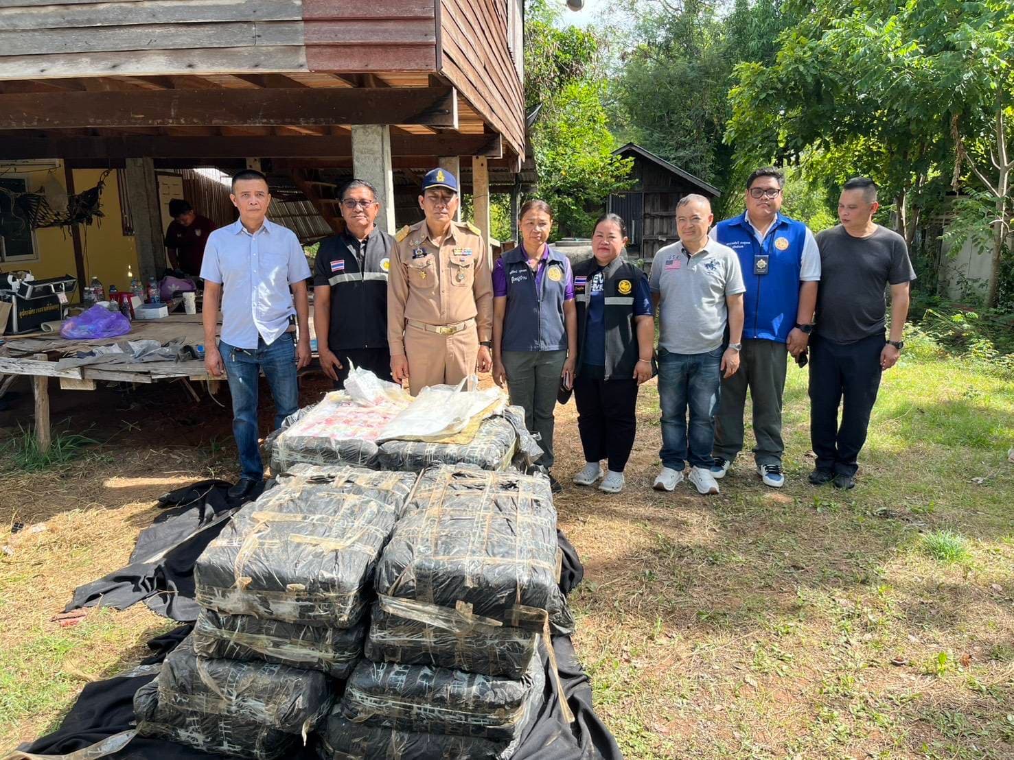 เปิดยุทธการสยบสายมืด! ชัยภูมิสนธิกำลังทลายเครือข่ายไอซ์ข้ามชาติ ยึด 528 กิโลฯ มูลค่ากว่า 50 ล้าน จับยกแก๊ง 5 ราย