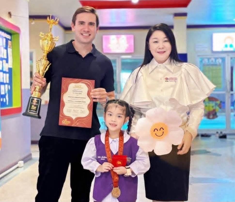 อนาคตไกล! โรงเรียนนานาชาติเมทนีดล ภูมิใจ “เฌอลีน” นร.ป.1 คว้าชัยเวทีบัลเลต์ เตรียมลุยต่อระดับโลก